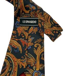 Vintage LEONARDO Mens Silk Neck Tie Italy Paisley Floral Luxury Necktie